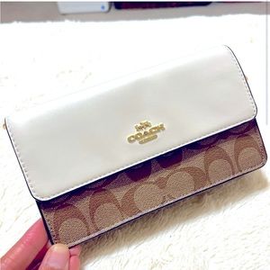 Wallet on chain
